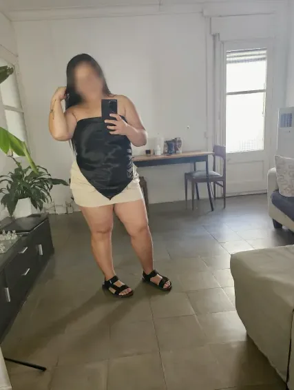 Kelly, 29