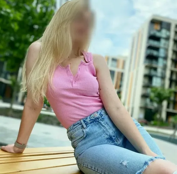 Maya, 37