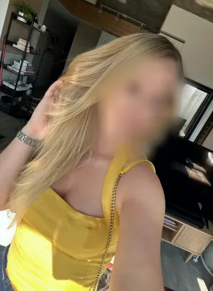 Skye, 37