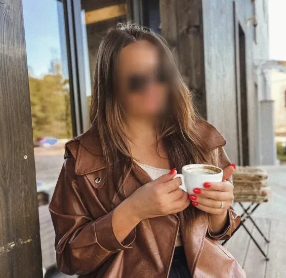 Victoria, 27